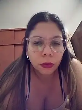 Snapshot of Carliina_Soussa chatting on 21, 5, 2026 Carliina Soussa online show from 21, 5, 2026