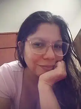Snapshot of Carliina_Soussa chatting on 26, 5, 2026 Carliina Soussa online show from 26, 5, 2026