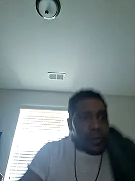 Snapshot of bigboytoy912 chatting on 22, 6, 2026 bigboytoy912 online show from 22, 6, 2026