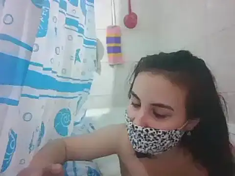 Snapshot of MikaKors chatting on 3, 1, 2025 MikaKors online show from 3, 1, 2025