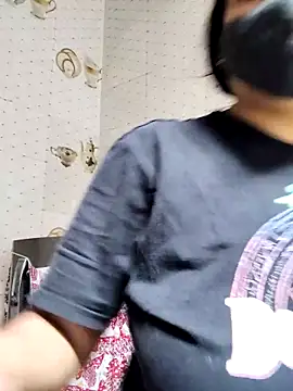 illay love online show from 12, 4, 2026