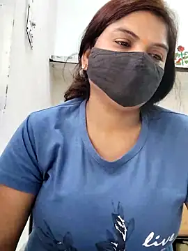 Snapshot of illay_love chatting on 22, 4, 2026 illay love online show from 22, 4, 2026