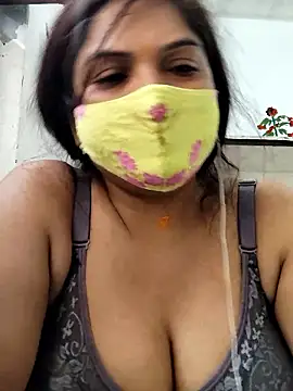 Snapshot of illay_love chatting on 9, 5, 2026 illay love online show from 9, 5, 2026