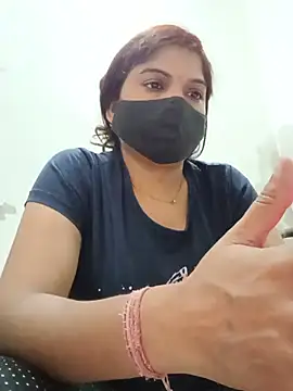 Snapshot of illay_love chatting on 31, 5, 2026 illay love online show from 31, 5, 2026