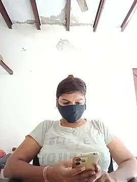 Snapshot of illay_love chatting on 14, 7, 2026 illay love online show from 14, 7, 2026