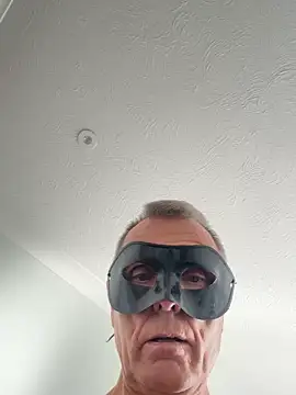 maturemale2024 online show from 25, 10, 2025