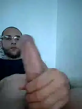 Snapshot of dblck27 chatting on 11, 12, 2024 dblck27 online show from 11, 12, 2024