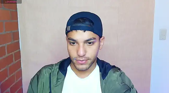 Leandro valenzuela online show from 3, 3, 2025