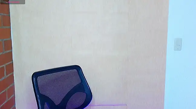 Leandro valenzuela online show from 3, 3, 2025