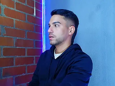 Leandro valenzuela online show from 21, 9, 2025