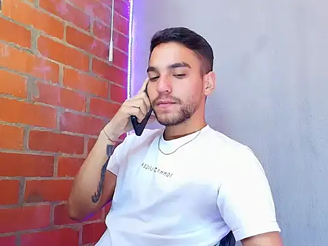 Leandro valenzuela online show from 2, 10, 2025