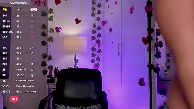 BonnieAnderson  online show from 6, 2, 2025