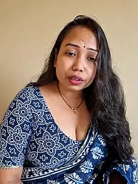 DREAM GIRL-30 online show from 24, 2, 2026