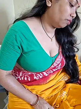 Snapshot of DREAM_GIRL-30 chatting on 27, 5, 2026 DREAM GIRL-30 online show from 27, 5, 2026