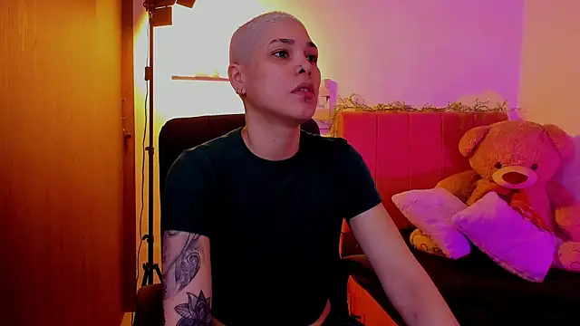 Charlee pink online show from 3, 4, 2026