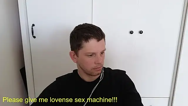 Snapshot of BigL0ve chatting on 23, 4, 2026 BigL0ve online show from 23, 4, 2026