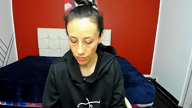 Snapshot of Abrillee1 chatting on 12, 1, 2025 Abrillee1 online show from 12, 1, 2025