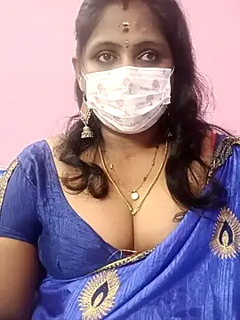 Snapshot of rithikka chatting on 27, 11, 2025 rithikka online show from 27, 11, 2025