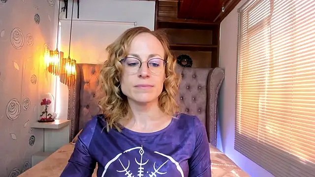 Snapshot of SammySanders chatting on 4, 2, 2025 SammySanders online show from 4, 2, 2025