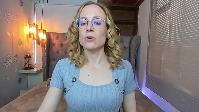 Snapshot of SammySanders chatting on 25, 2, 2025 SammySanders online show from 25, 2, 2025