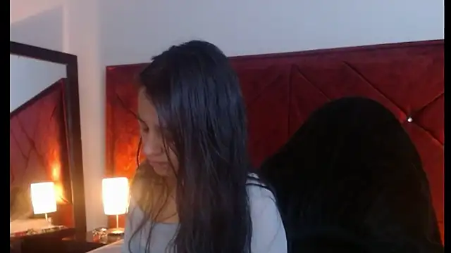 Julietacollins06 online show from 17, 3, 2026