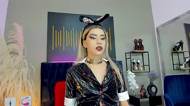 Snapshot of BrianaSchafer chatting on 17, 12, 2024 BrianaSchafer online show from 17, 12, 2024