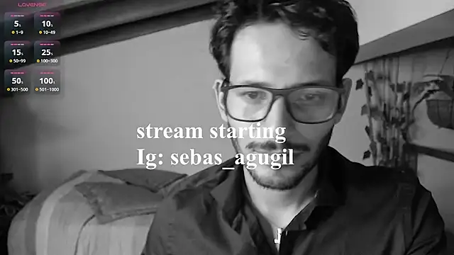 Snapshot of Nicholasrodrii chatting on 1, 7, 2026 Nicholasrodrii online show from 1, 7, 2026