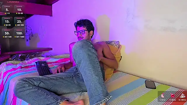 Snapshot of Nicholasrodrii chatting on 2, 7, 2026 Nicholasrodrii online show from 2, 7, 2026