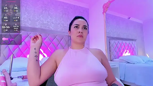 Snapshot of brianaGuzman chatting on 28, 1, 2025 brianaGuzman online show from 28, 1, 2025