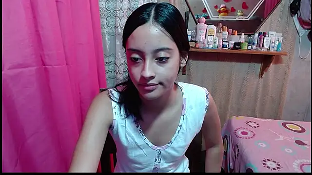 Snapshot of Lunawillis chatting on 13, 3, 2026 Lunawillis online show from 13, 3, 2026