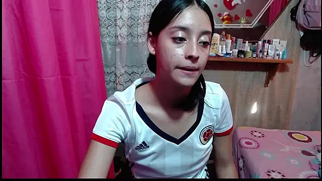 Snapshot of Lunawillis chatting on 26, 3, 2026 Lunawillis online show from 26, 3, 2026