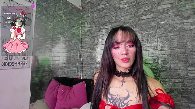 Snapshot of katt__black__ chatting on 28, 5, 2026 katt black online show from 28, 5, 2026