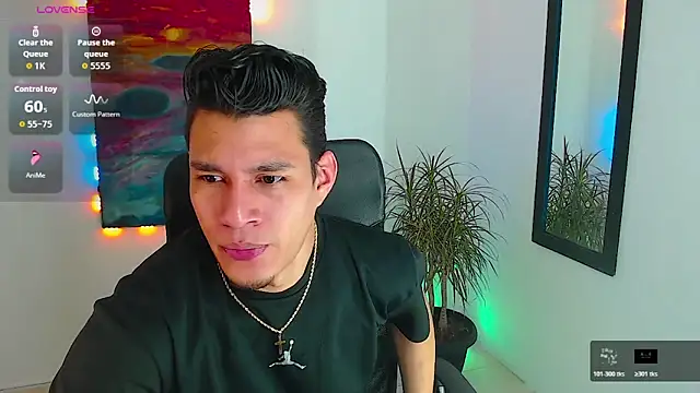 Snapshot of dirtyboy_23 chatting on 12, 1, 2026 dirtyboy 23 online show from 12, 1, 2026