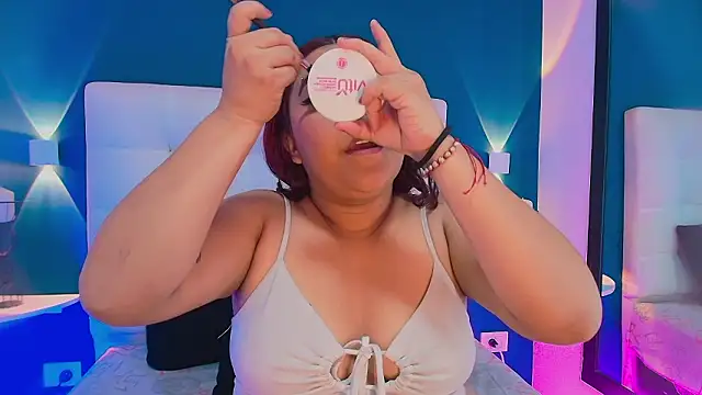 Snapshot of MeghanBurn chatting on 28, 2, 2026 MeghanBurn online show from 28, 2, 2026