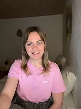 Snapshot of Milla__one chatting on 21, 1, 2025 Milla  one online show from 21, 1, 2025