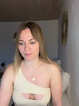 Snapshot of Milla__one chatting on 22, 1, 2025 Milla  one online show from 22, 1, 2025