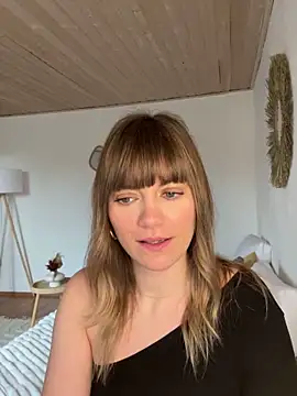 Snapshot of Milla__one chatting on 30, 1, 2025 Milla  one online show from 30, 1, 2025