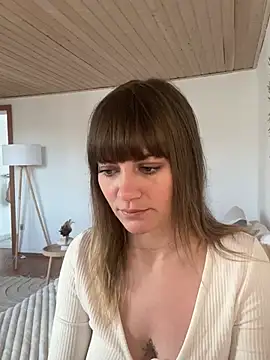 Snapshot of Milla__one chatting on 3, 2, 2025 Milla  one online show from 3, 2, 2025