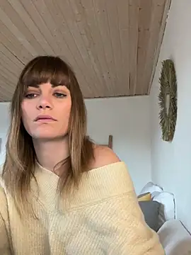 Snapshot of Milla__one chatting on 6, 2, 2025 Milla  one online show from 6, 2, 2025