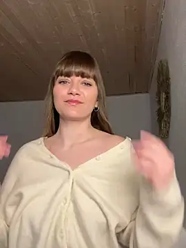 Snapshot of Milla__one chatting on 11, 2, 2025 Milla  one online show from 11, 2, 2025