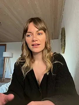 Snapshot of Milla__one chatting on 18, 2, 2025 Milla  one online show from 18, 2, 2025