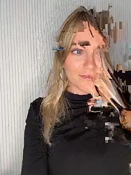 Snapshot of Milla__one chatting on 9, 9, 2025 Milla  one online show from 9, 9, 2025