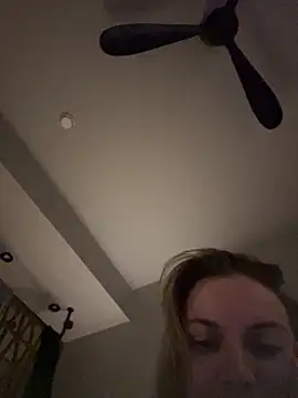 Snapshot of Milla__one chatting on 26, 10, 2025 Milla  one online show from 26, 10, 2025