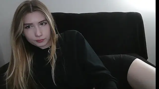 ErikaShyy online show from 18, 5, 2026