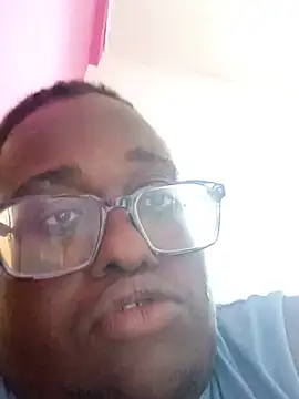 Snapshot of Jeanlaurent972 chatting on 29, 6, 2026 Jeanlaurent972 online show from 29, 6, 2026