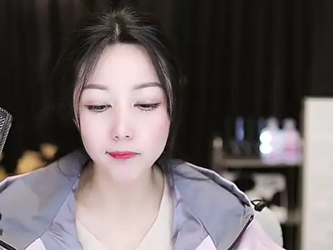 Nuyoah-77 online show from 20, 3, 2025