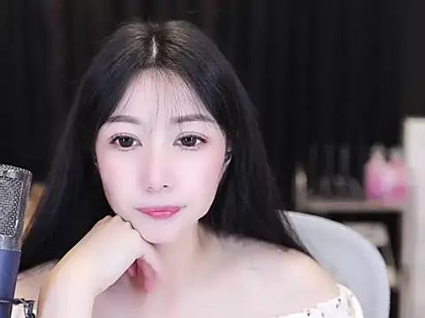 Nuyoah-77 online show from 16, 9, 2025