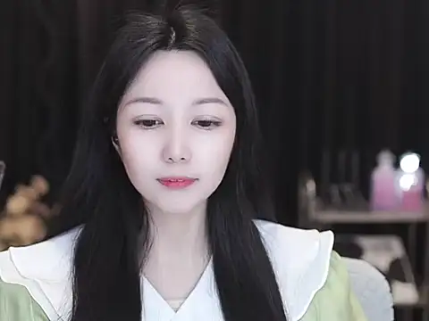 Nuyoah-77 online show from 14, 3, 2026