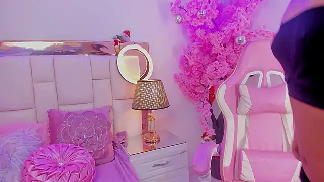 Mia Jansen online show from 15, 12, 2024