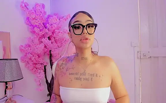 Mia Jansen online show from 15, 1, 2025